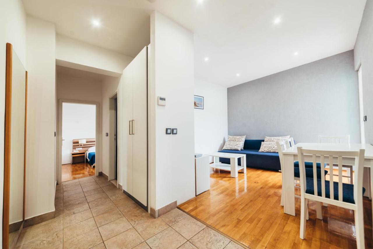 Apartments Vala Вела-Лука Экстерьер фото