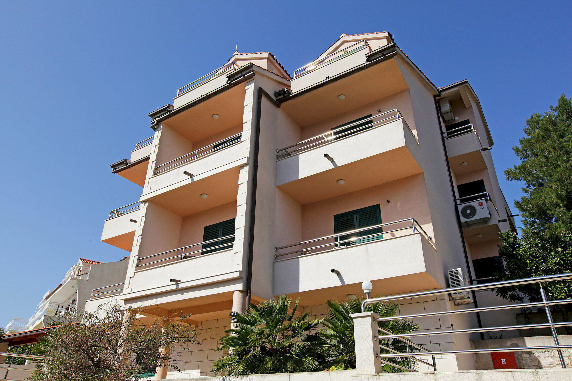 Apartments Vala Вела-Лука Экстерьер фото